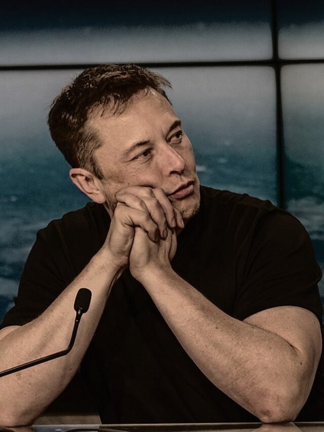 cropped-1024px-Elon_Musk_at_a_Press_Conference.jpg