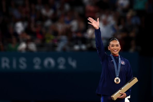 What a performance by Suni to repeat as bronze medalist on uneven bars. Photo Source: Auburn Gymnastics