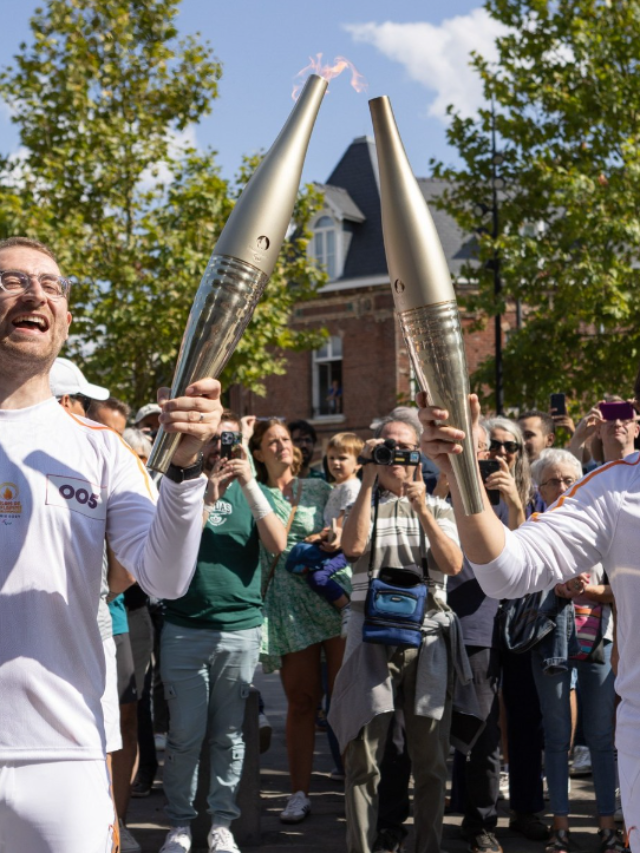 The Paralympic Torch has officially arrived in France! Photo Credits: Paralympic Games (Facebook)