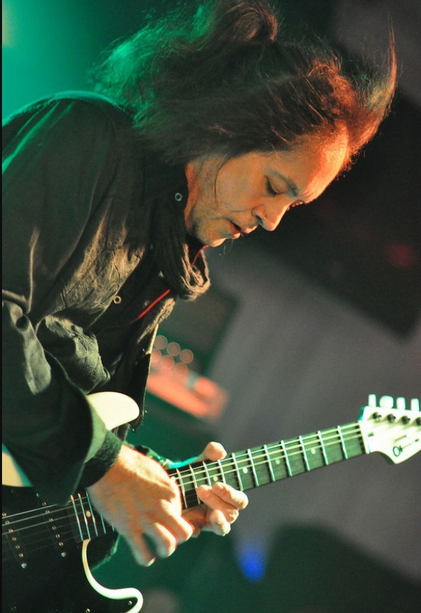 Jake E. Lee live with the Red Dragon Cartel at the Obsession Lounge in Ottawa, Ontario, Canada