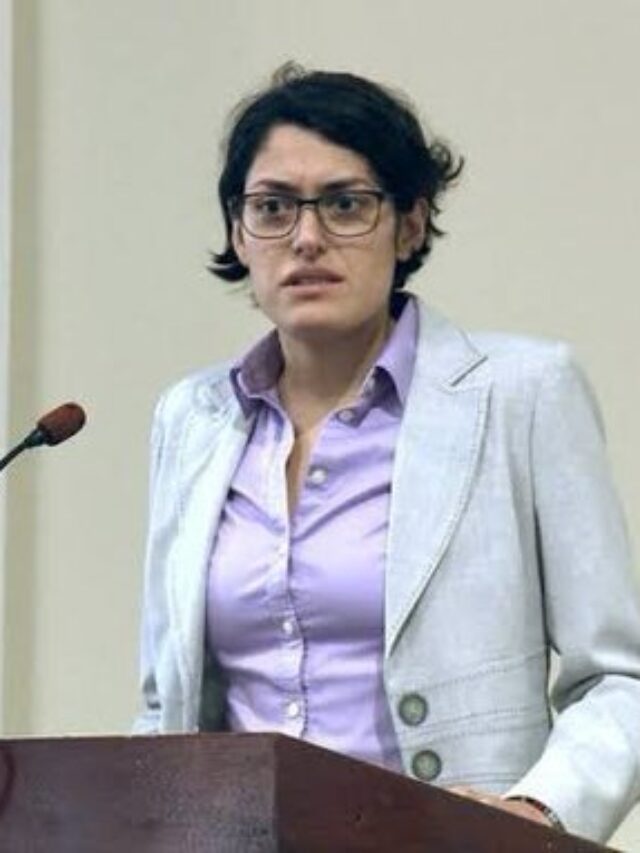 Ariane Tabatabai.
