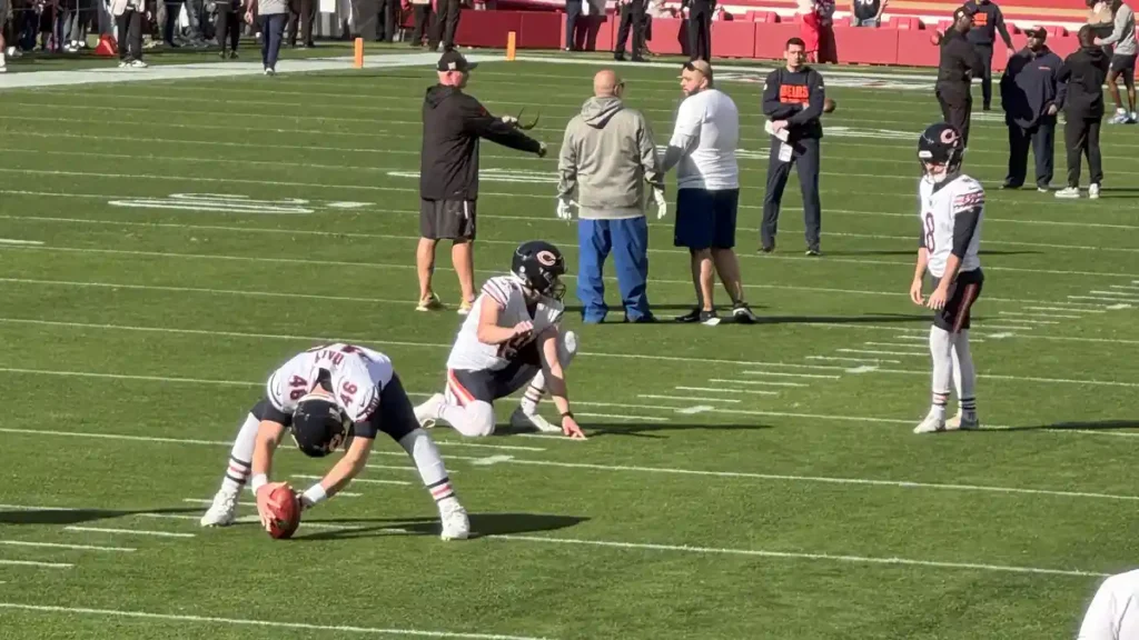 Chicago Bears kicker Cairo Santos warming up before a game